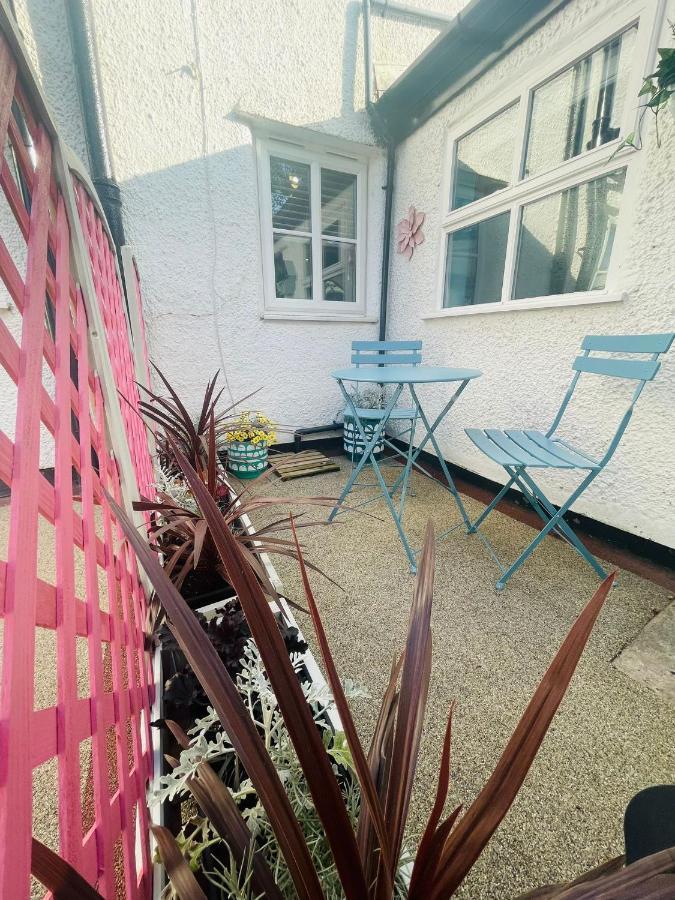 The Rambler's Rest Cottage, Parkgate, Wirral Parkgate (Cheshire)